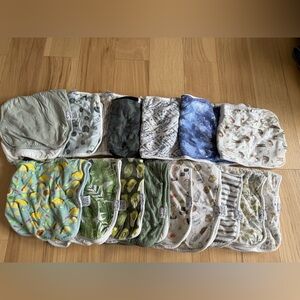 Copper Pearl Oversized Bibs (Bundle of 16)